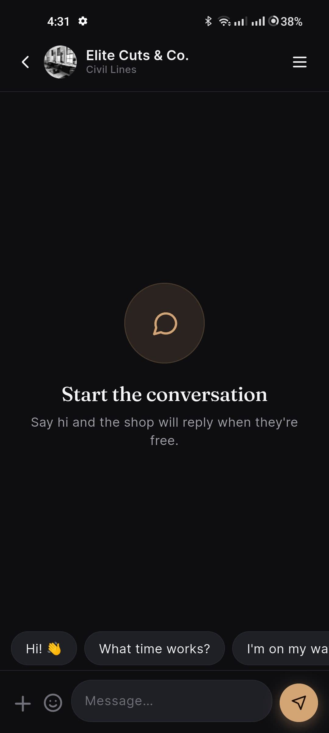 Kaloon in-app chat thread with a shop, with quick-reply suggestions